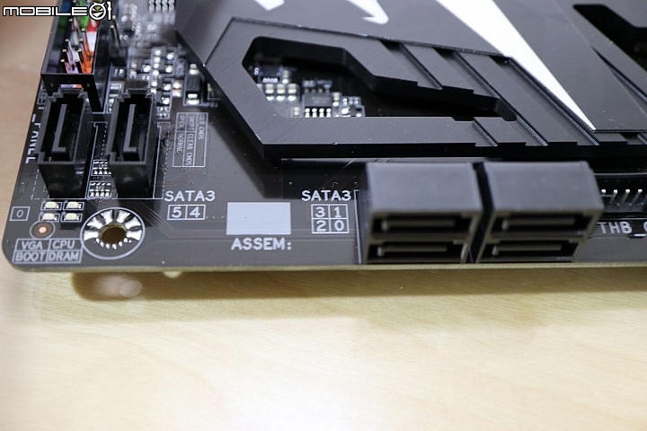 4C4T 可超K版 Core i3 8350K 搭上 Z370 AORUS Gaming 3