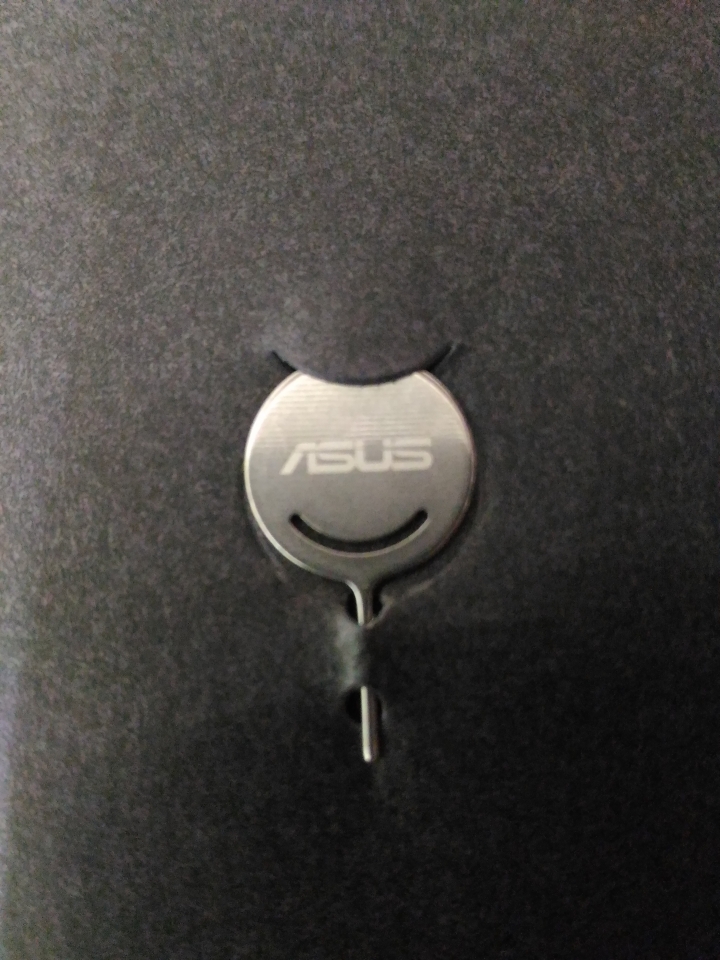 ZenFone4 ZE554KL 開箱~