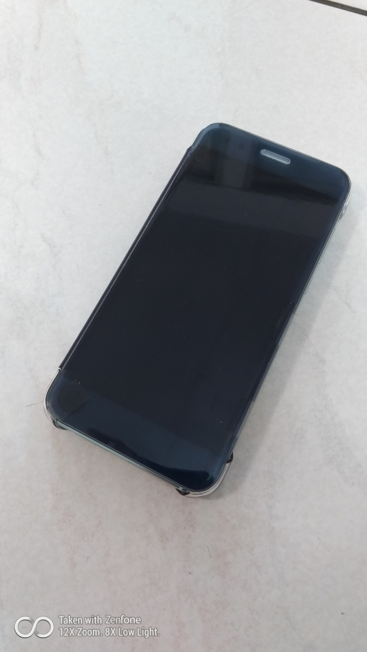Asus ZenFone4原廠透視皮套 搭配 湖水綠手機 實穿