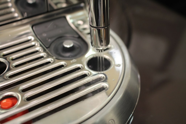 夫復何求?藝術品級的 《Nespresso Creatista Plus頂級咖啡機》