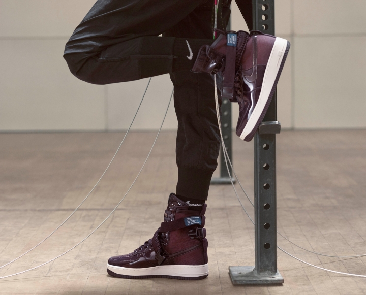 Ruby Rose帶來俐落穿搭 超百搭Nike Sportswear系列鞋款即將開售