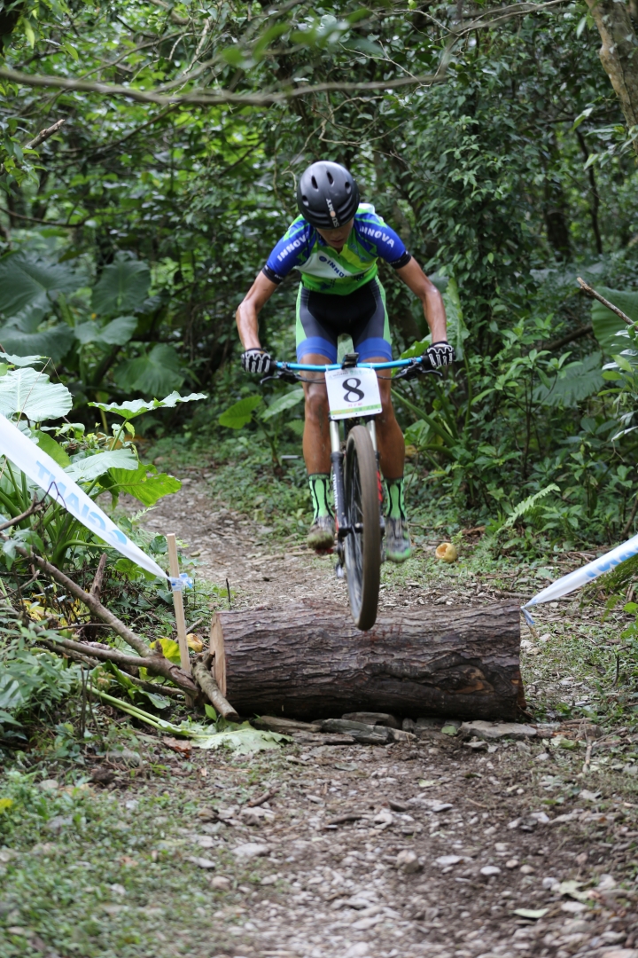 106年全運會 男女登山車賽 隨意亂拍