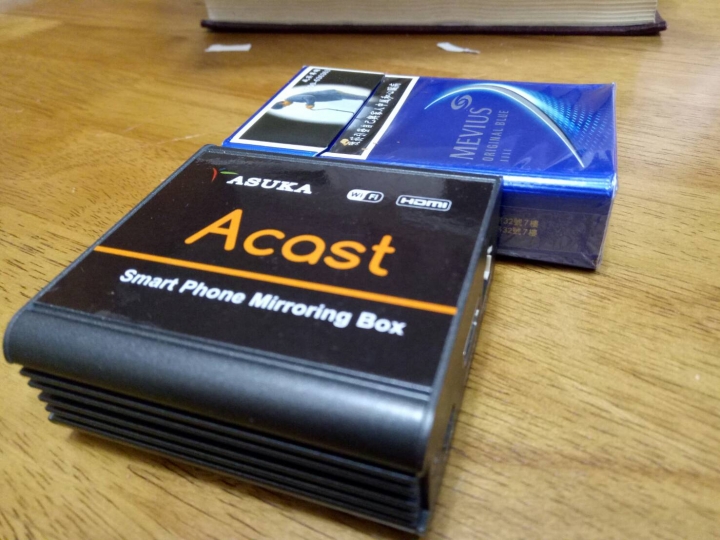 ASUKA 飛鳥 家用、車用皆可 Acast WIFI無線手機鏡像投影盒 開箱