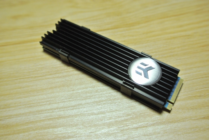 火影~~ EK-M.2 NVMe Heatsink 散熱片