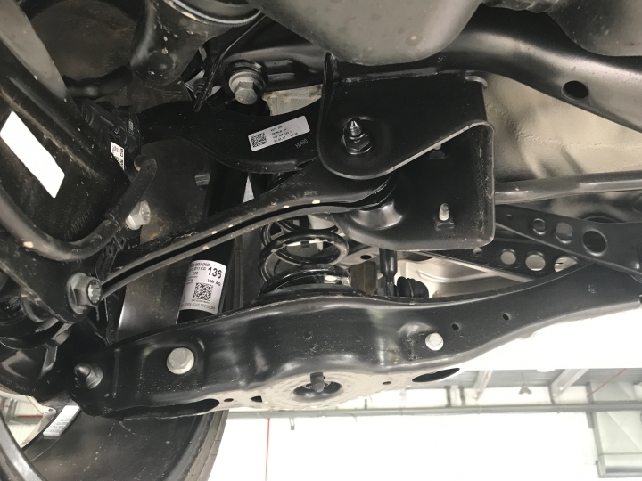 Sportsvan 280 TSI R-Line MY17-17 底盤 & 路感 粗略心得分享