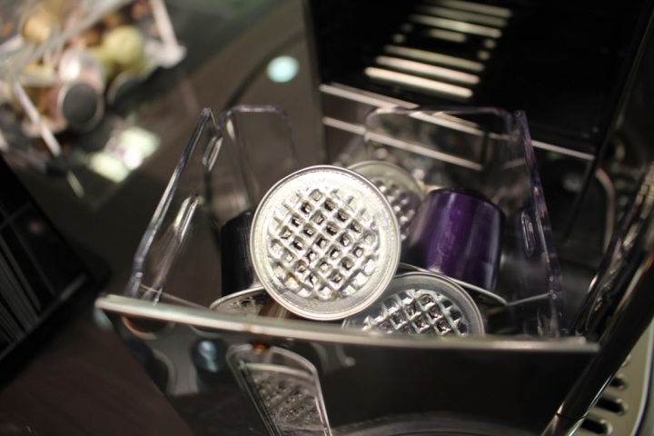 夫復何求?藝術品級的 《Nespresso Creatista Plus頂級咖啡機》
