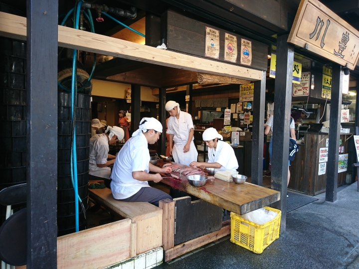 2017斷腿東京自由行第一日(成田山、上野、秋業原、夜晚的淺草寺)
