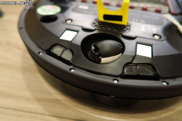比你想像更聰明!《iRobot Roomba 960掃地機器人》智慧登場!