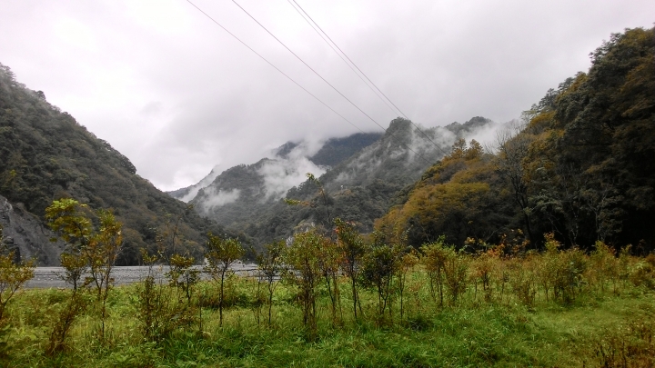 奧萬大之旅續章-楓葉紅了,雙腿軟了。