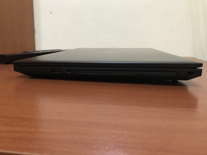 ASUSPRO P2530UJ 簡單開箱