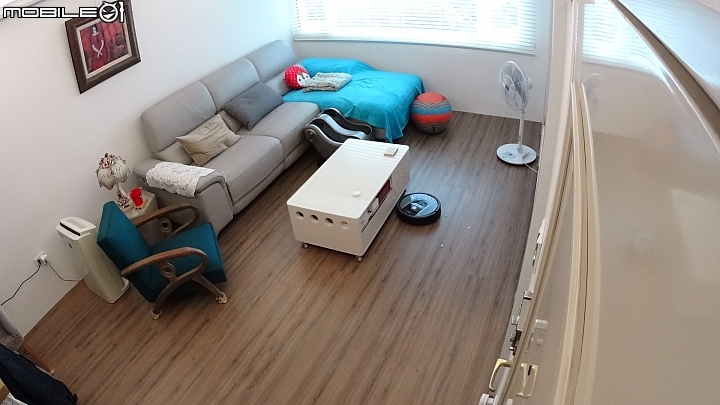 智慧掃地不求人 - 家中聰明的 iRobot Roomba 960 掃地機器人