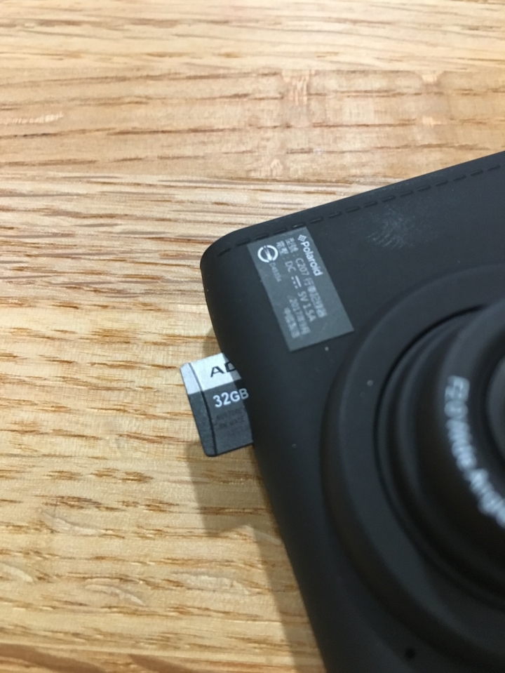 【開箱】寶麗來行車記錄器C207+GC-1車架實測,高性價比讓人很驚喜