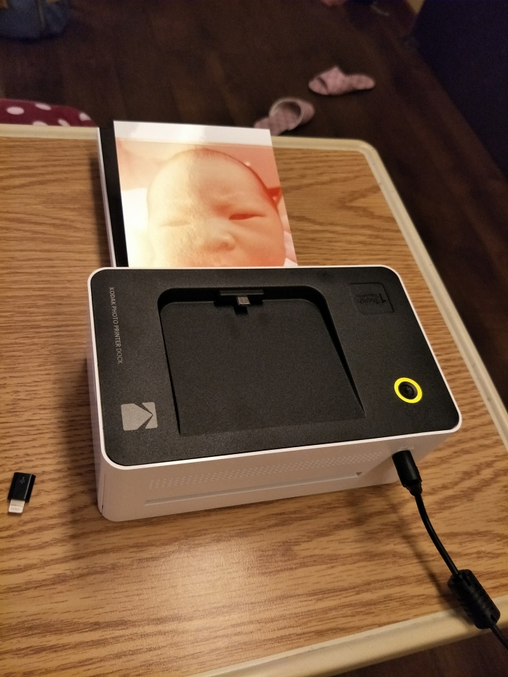 【柯達可攜式相片列印機KODAK PD450W--開箱 】