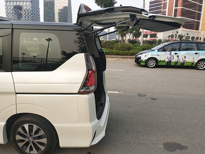 2017 Nissan Serena 2.0 Highway Star 開箱