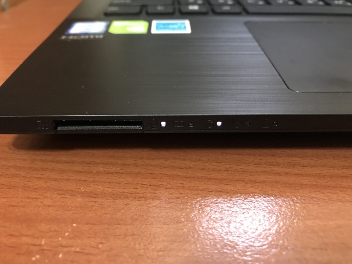 ASUSPRO P2530UJ 簡單開箱