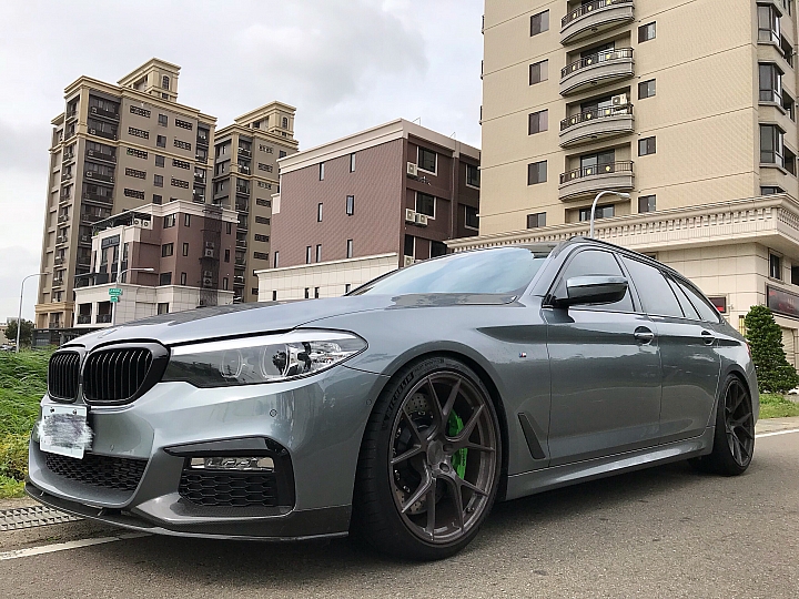 2017 G31 M-sport 簡單開箱(含輕改裝紀錄)