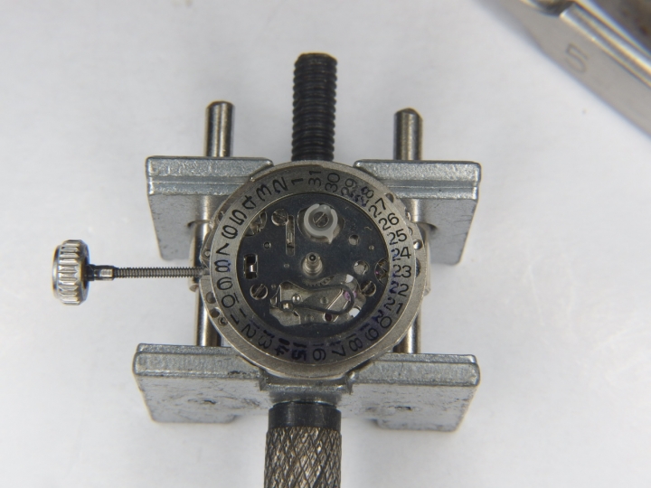 自娛玩修錶 - Seiko 老自動錶 (cal. 4205b)