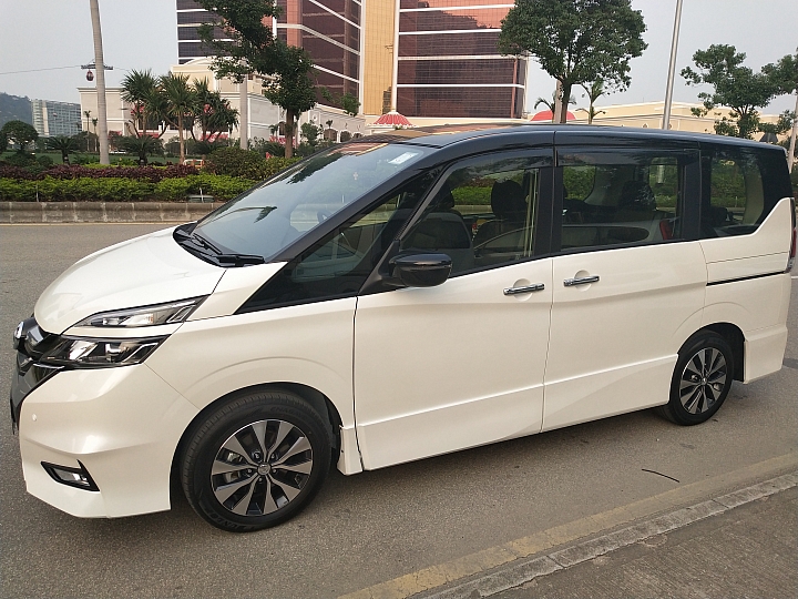 2017 Nissan Serena 2.0 Highway Star 開箱