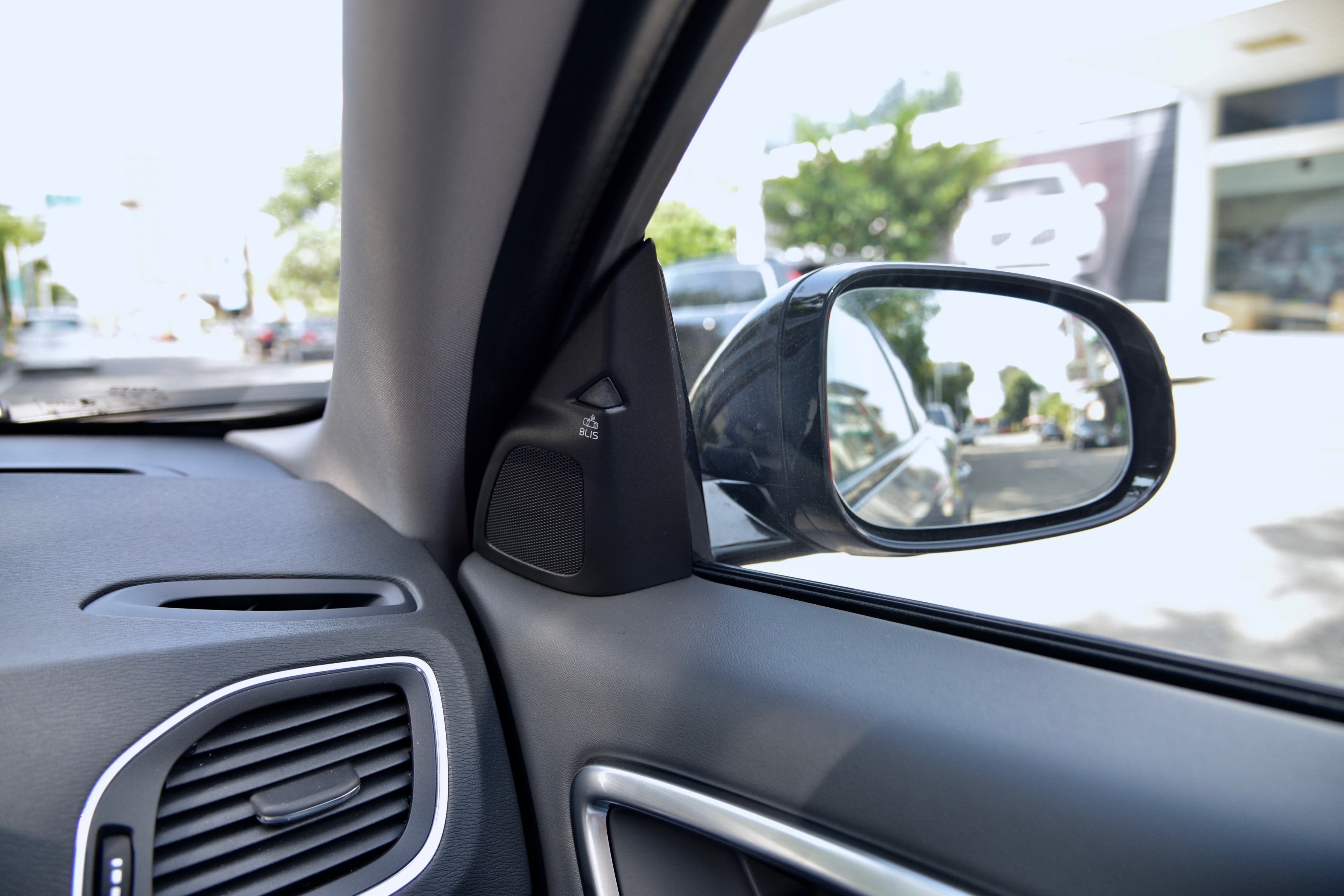 Volvo V60CC試駕後,我失眠了.....