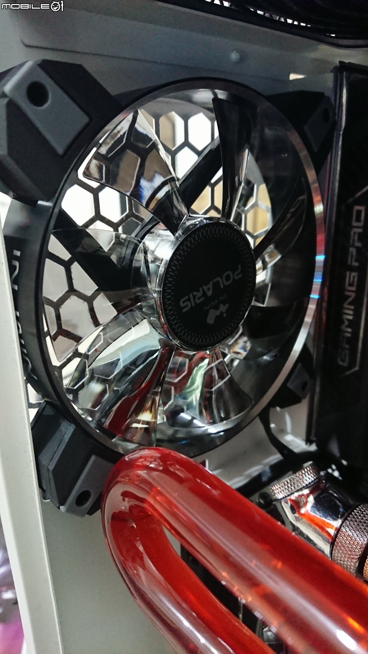 【開箱】IN WIN Polaris RGB Aluminlum Premuim 鋁框版