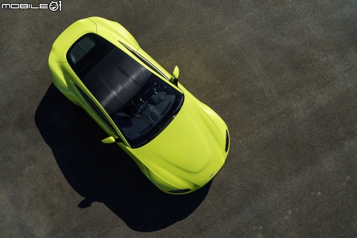 【海外情報】Aston Martin Vantage全新面貌現身,植入AMG引擎強化戰線