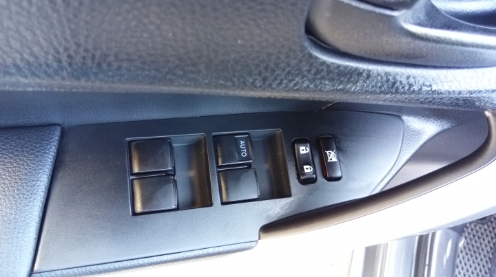Altis 雅緻 1.8J 空車價 ( 台南 ) 開箱