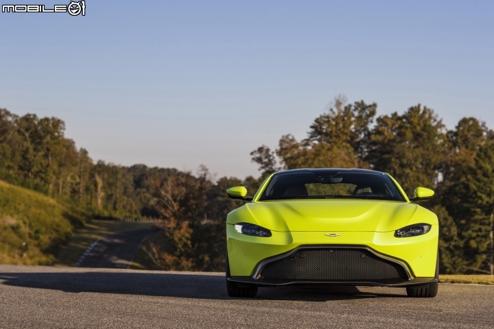 【海外情報】Aston Martin Vantage全新面貌現身,植入AMG引擎強化戰線
