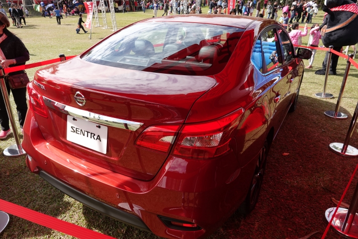 Nissan大自然嬉遊記之遇到改款Sentra