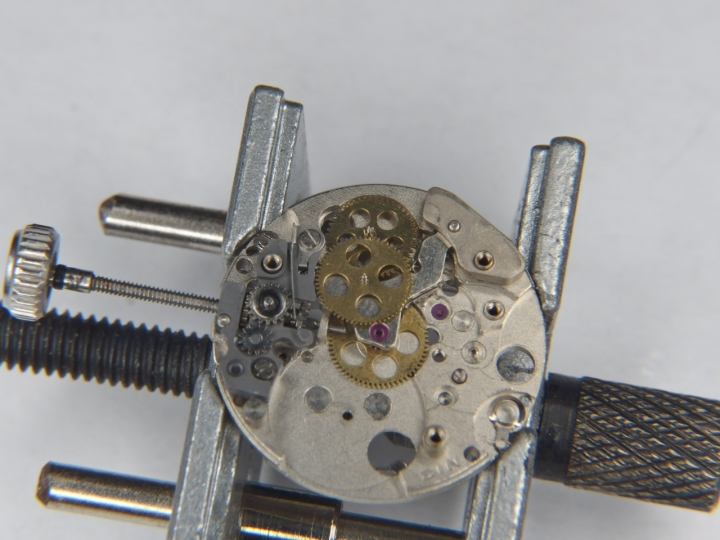 自娛玩修錶 - Seiko 老自動錶 (cal. 4205b)