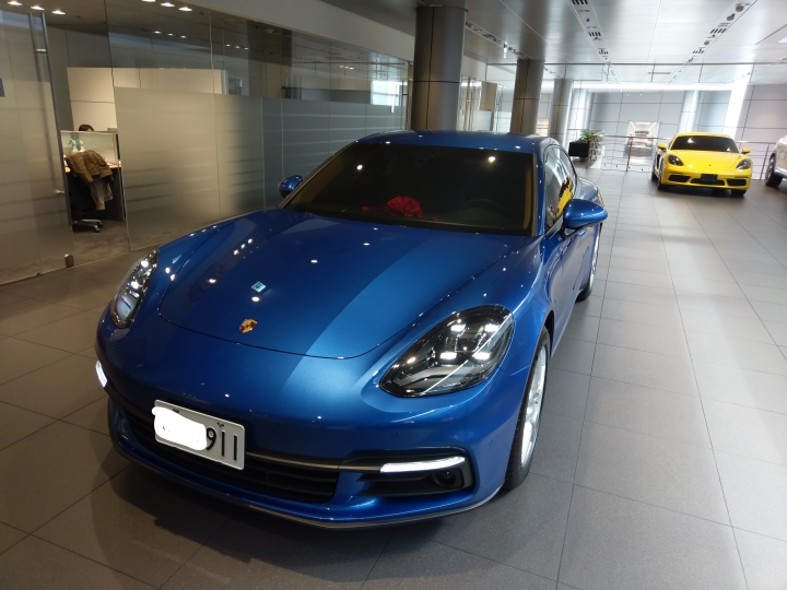 2017 new panamera~抱歉之前誤po草稿,這篇是真的....