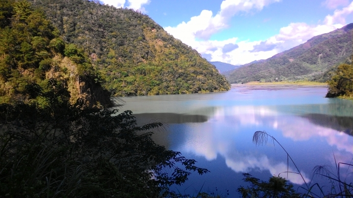 奧萬大之旅續章-楓葉紅了,雙腿軟了。