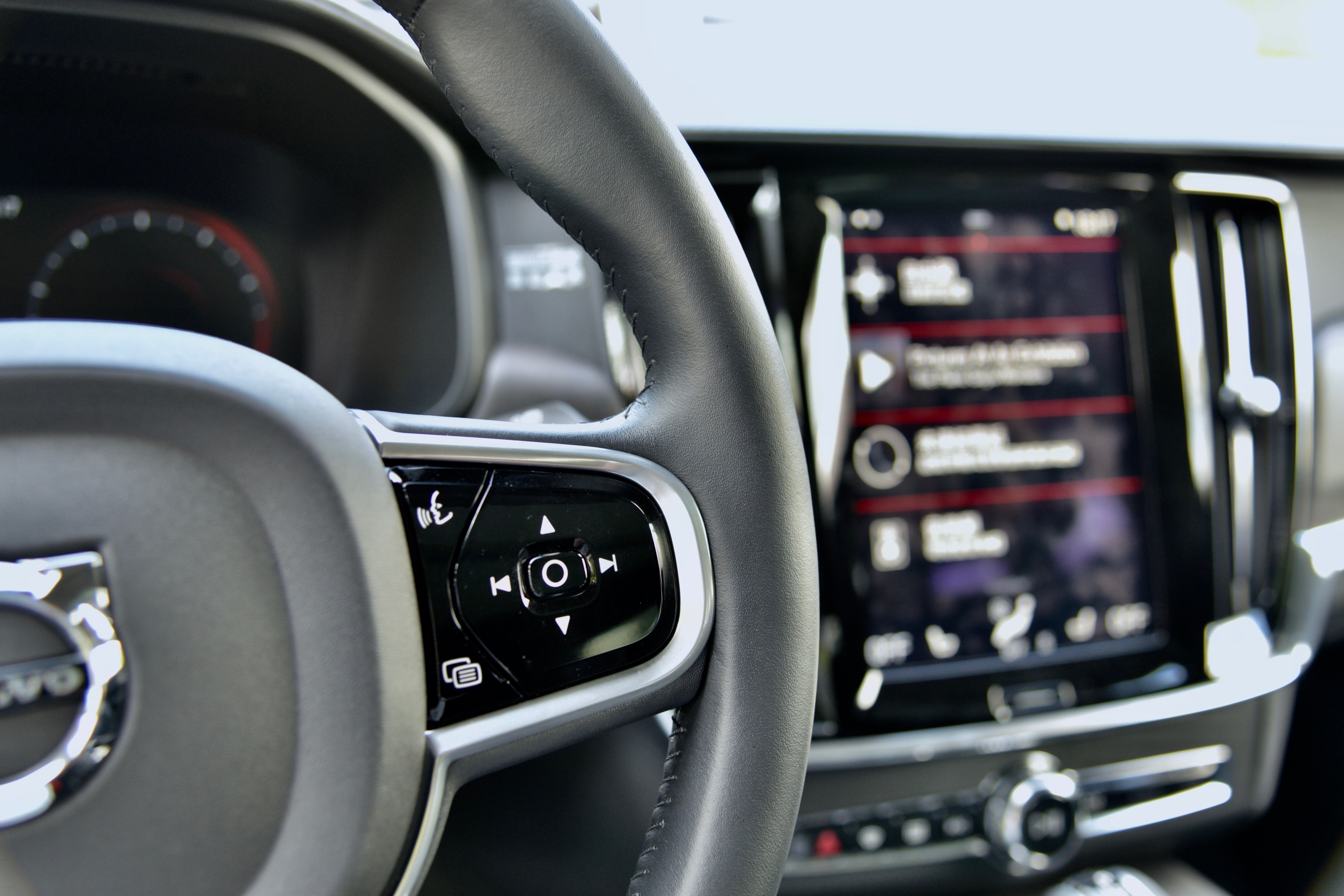 Volvo V60CC試駕後,我失眠了.....