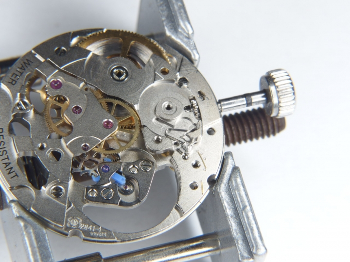 自娛玩修錶 - Swatch Body & Soul (cal. 2841-1)