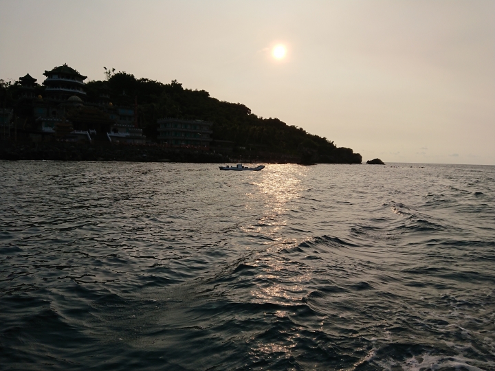 SONY XZ Premium Rosso 亮麗紅開箱