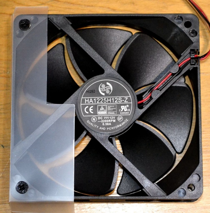 擁有七年保固與金牌認證 Antec NeoECO GOLD 550W 電源供應器 開箱測試分享