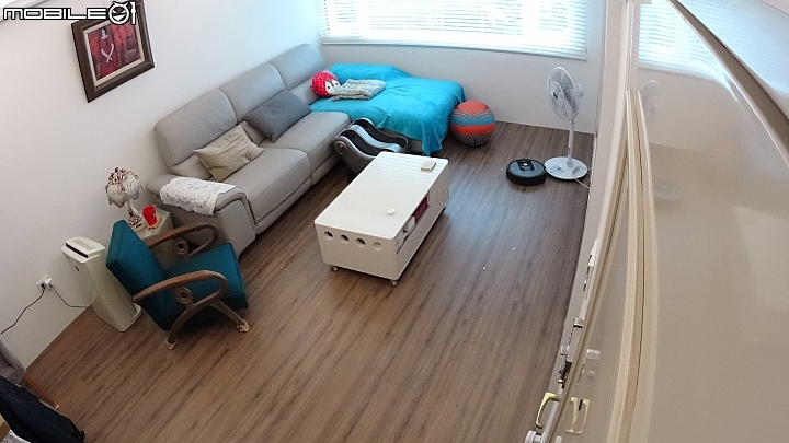 智慧掃地不求人 - 家中聰明的 iRobot Roomba 960 掃地機器人