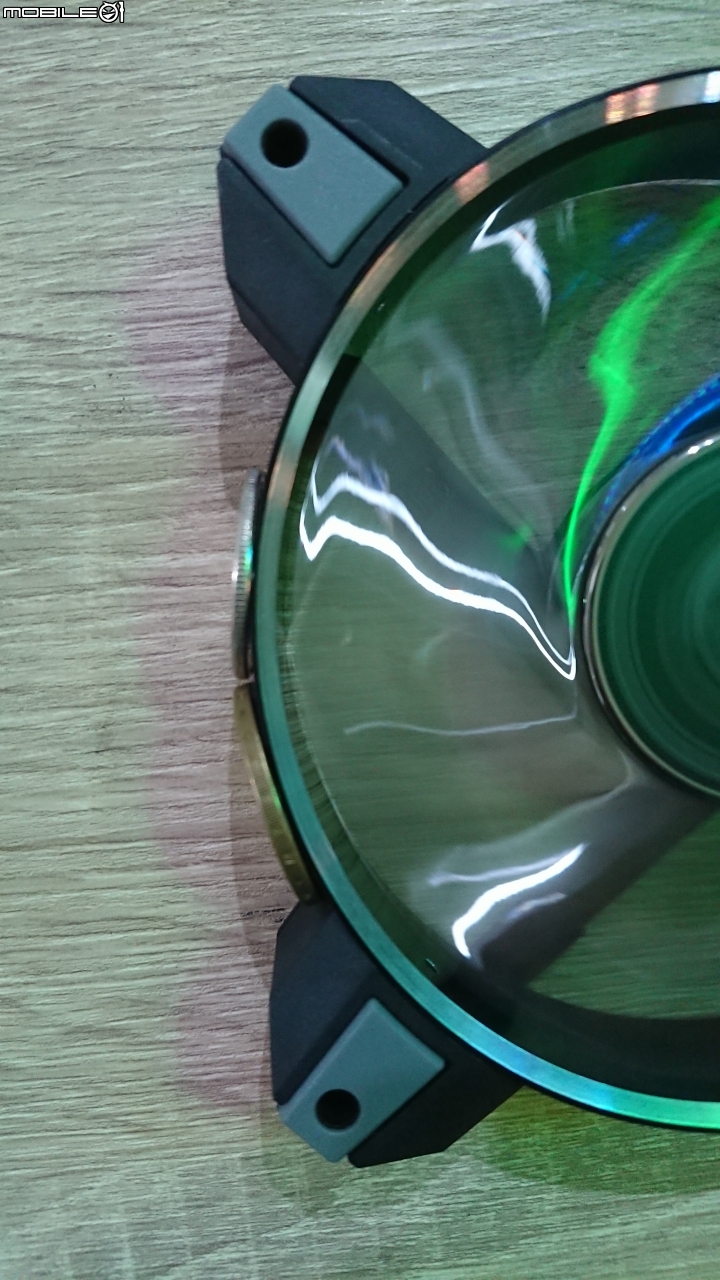 【開箱】IN WIN Polaris RGB Aluminlum Premuim 鋁框版