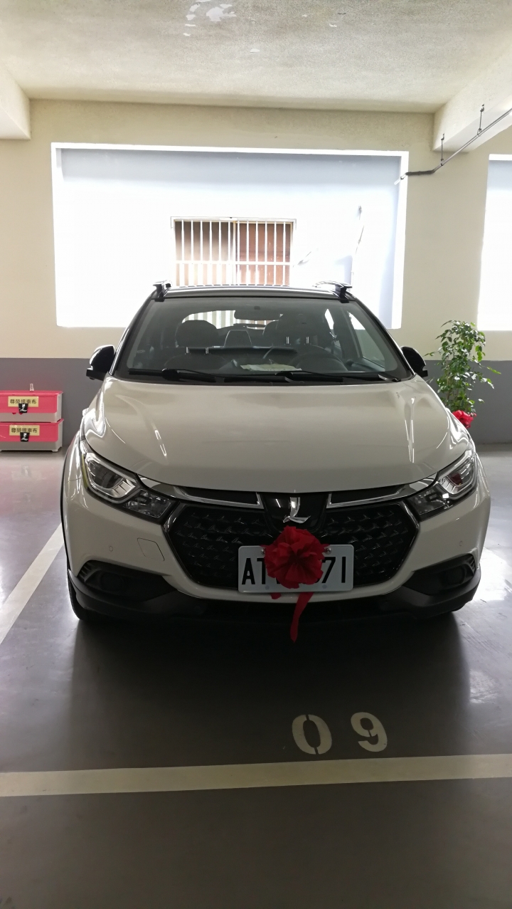 想請問U5辦到好要多少錢??(已交車)