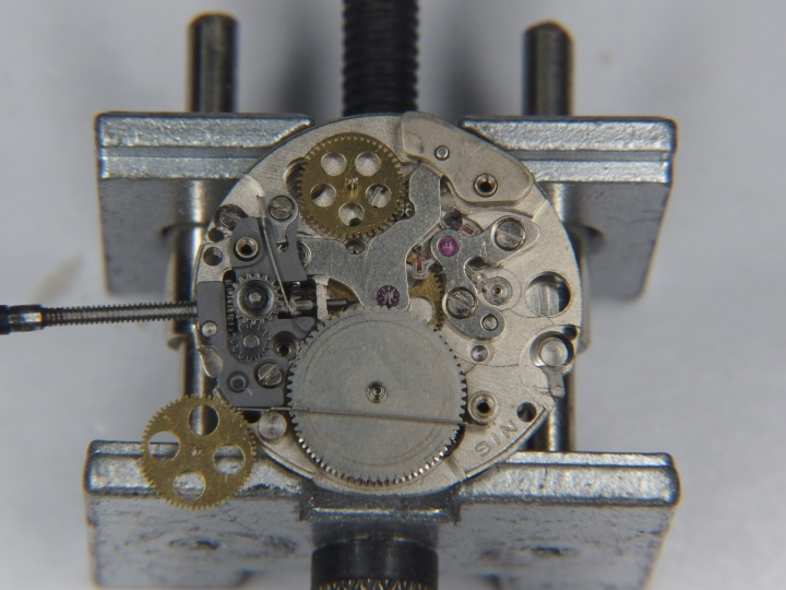 自娛玩修錶 - Seiko 老自動錶 (cal. 4205b)