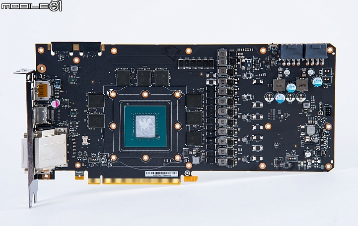 自動超頻 全面溫控 EVGA GeForce GTX1070Ti FTW2 GAMING實測