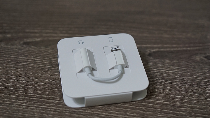 【超慢的小開箱】Apple iPhone8 Plus 銀色&iMos3D滿版&JustMobile霧透殼