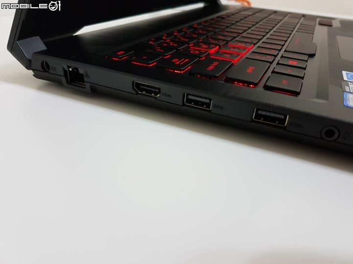 沉穩型Gaming筆電ASUS FX503VD