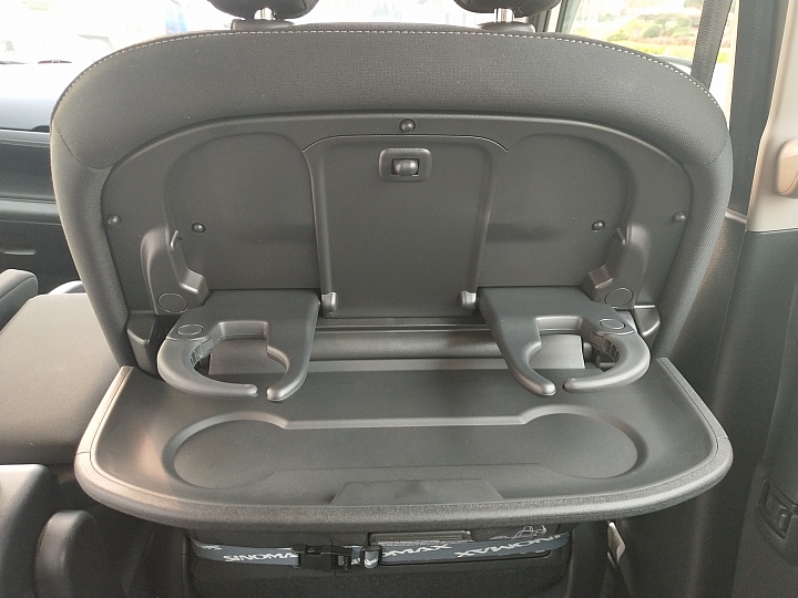 2017 Nissan Serena 2.0 Highway Star 開箱