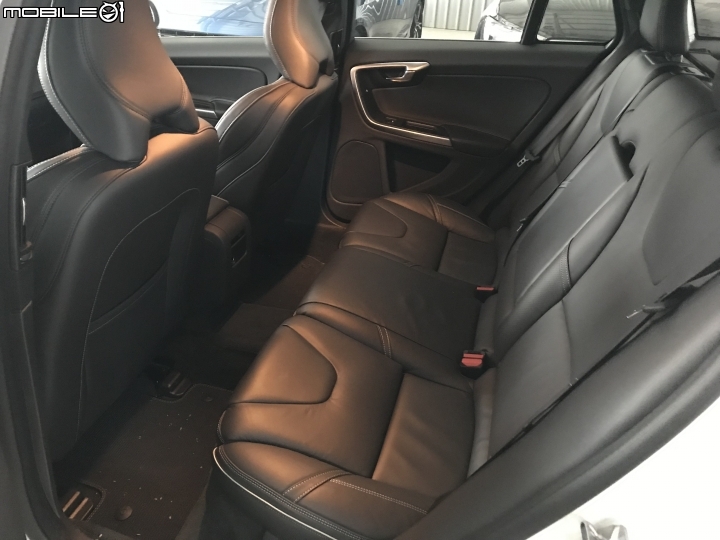 允文允武的家庭跑旅V60T5R
