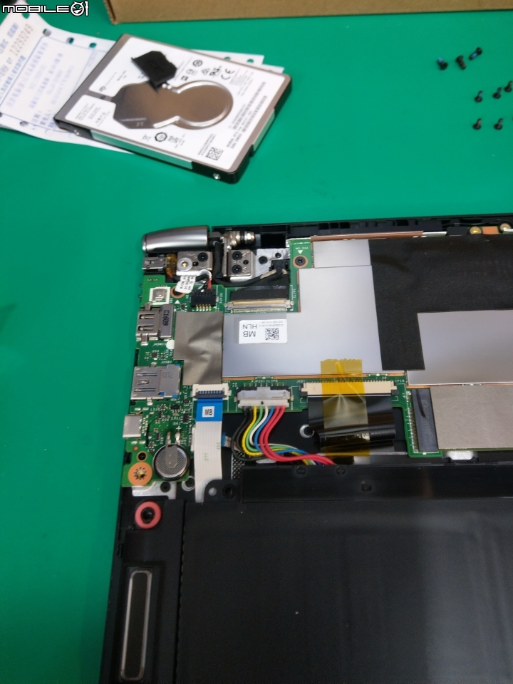 Acer SF514 使用心得與拆解圖