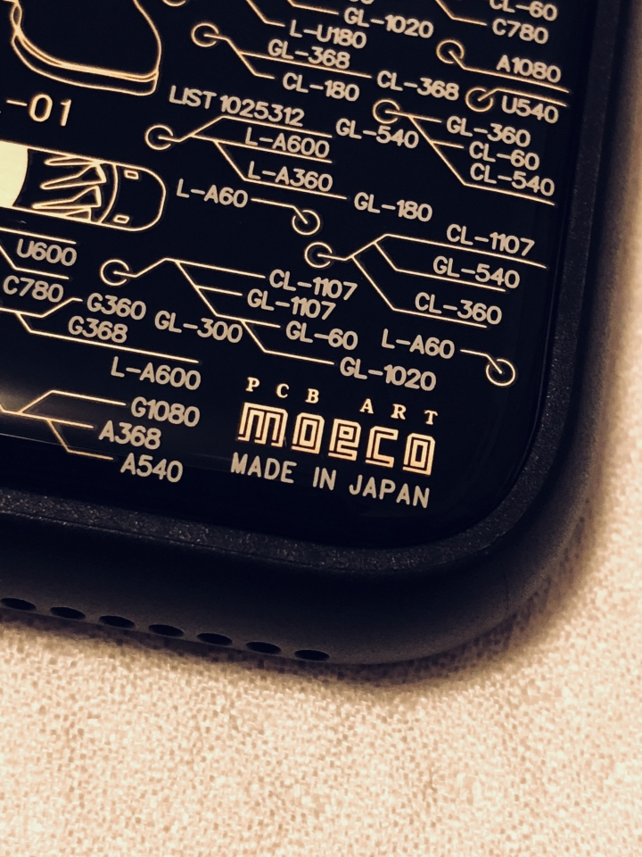 moeco EVA 8plus 電路板手機殼開箱
