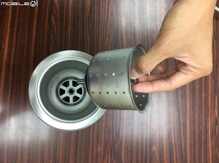 【開箱】瑞士FRANKE淨水器・結晶花崗石水槽