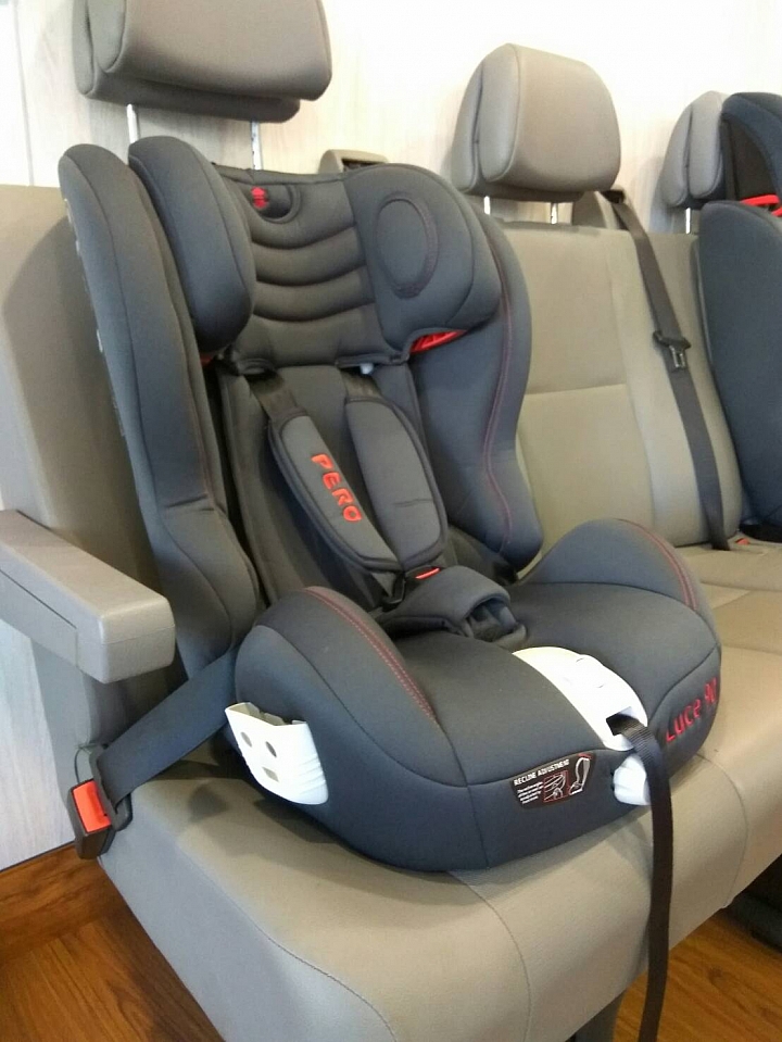 CP值超高,八千塊有找ISOFIX/安全帶兩用 Pero Luce90安全座椅
