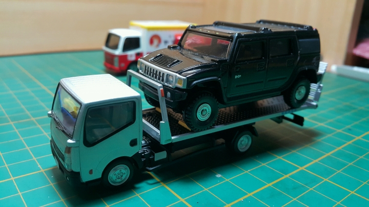 Tomica LV-N144 日產Atlas 花見台自動車