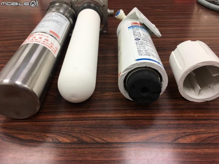 【開箱】瑞士FRANKE淨水器・結晶花崗石水槽